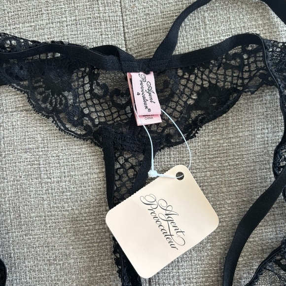 NWT Agent Provocateur Sandra Set Black Bra 36DD‎ and Panties Size 4 (8-10 L) - Picture 12 of 12